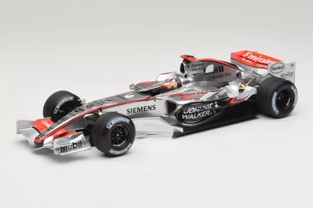 Minichamps Mclaren F1 Mp4 21 Mercedes N 3 Season 2006 K. Raikkonen 1:18 530061803